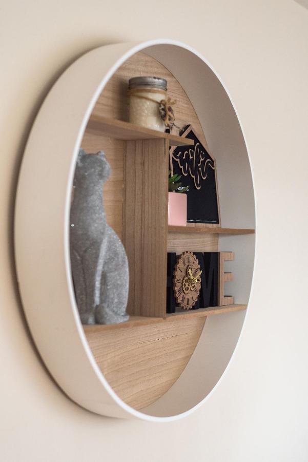 Elegant 2 Bedroom City Centre Apartment - Free Parking - Private Balcony Edinburgh Ngoại thất bức ảnh